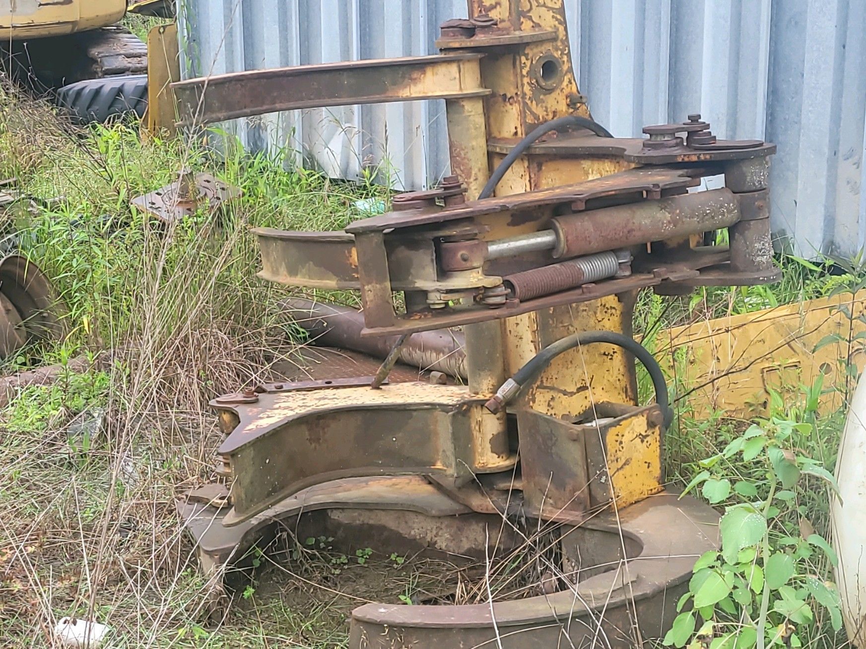 Fellow bunchers made to fit excavators