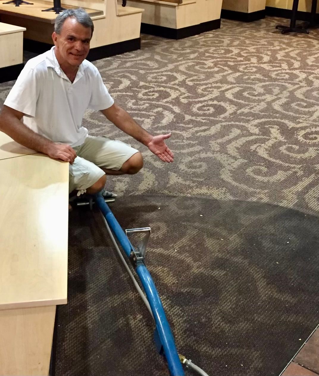 Stefan Chervenkov showing before and after carpet cleaning