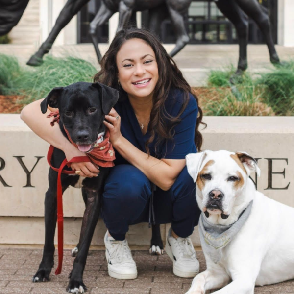  Dr. Angela Lopez Ramirez
