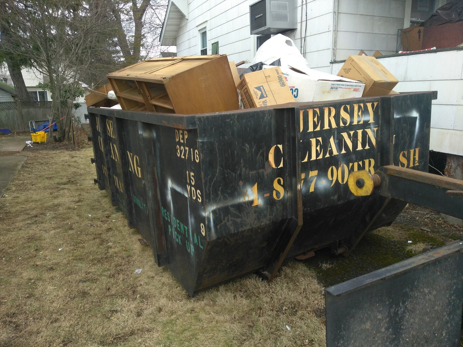 A white truck from Jersey Cleaning 