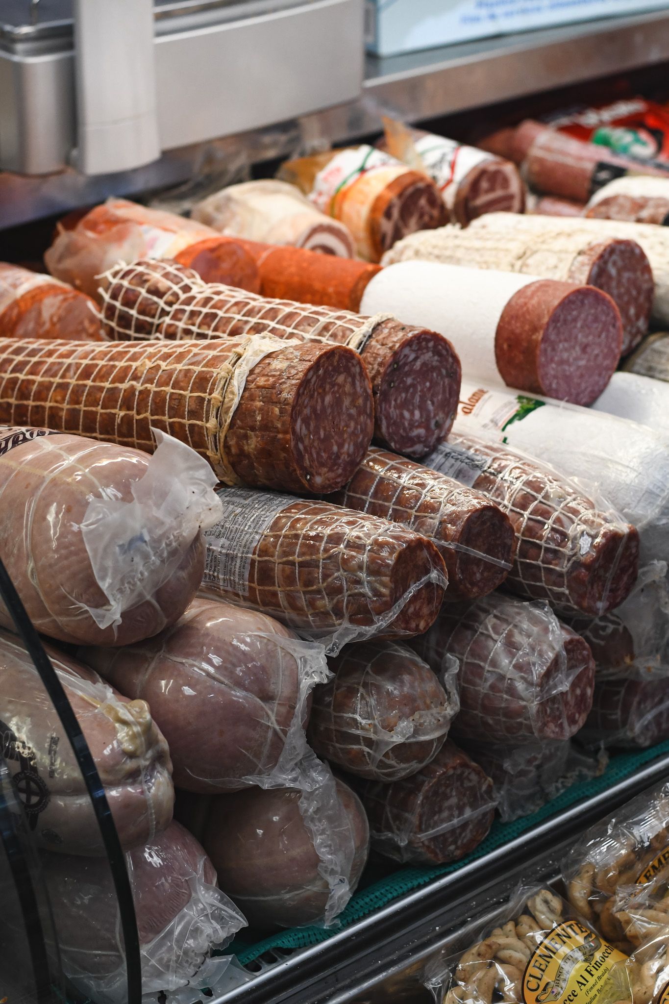 Liuzzi Gourmet Market Deli 16