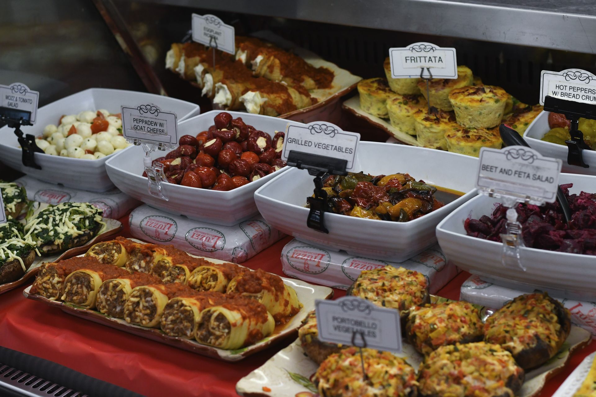 Liuzzi Gourmet Market Grab N Go Meals 17