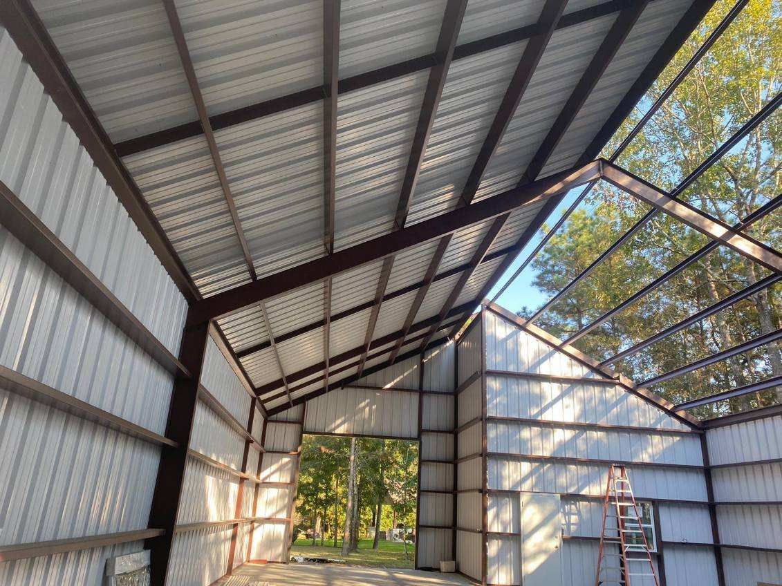 I-Beam and Red-Iron Free-Spanning  Building
