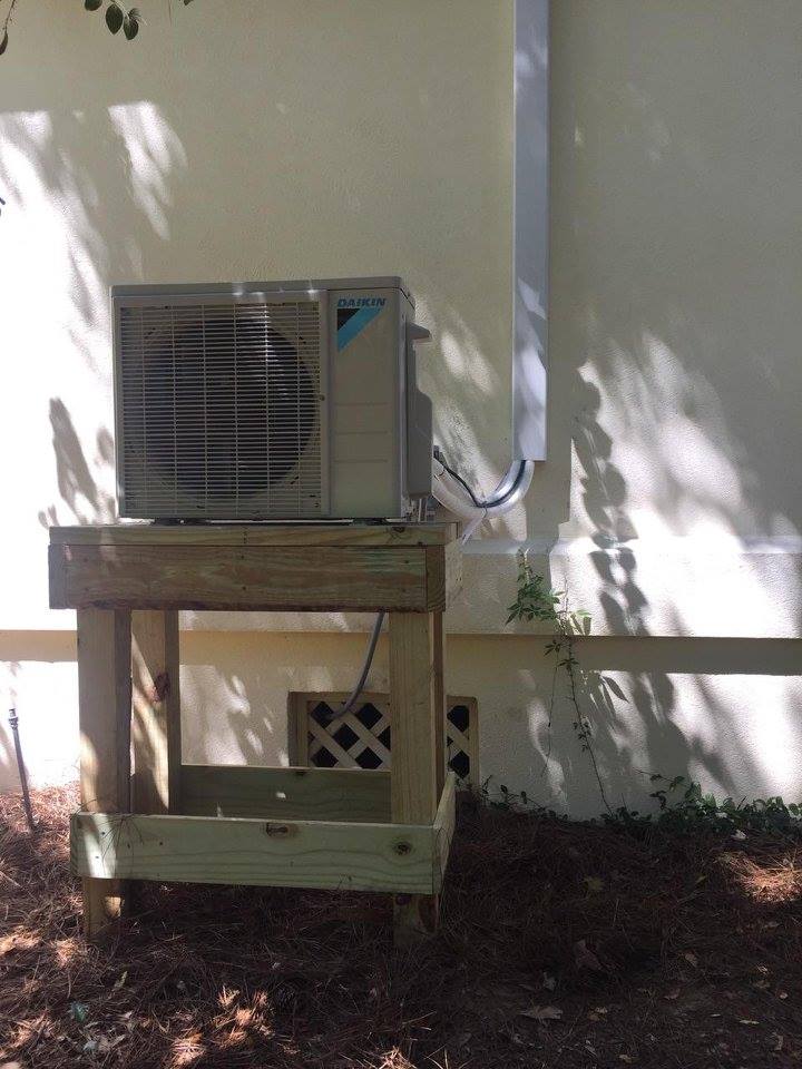 Residential house AC unit