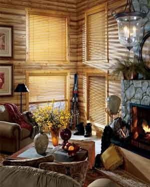 A living room filled with furniture and a fireplace.