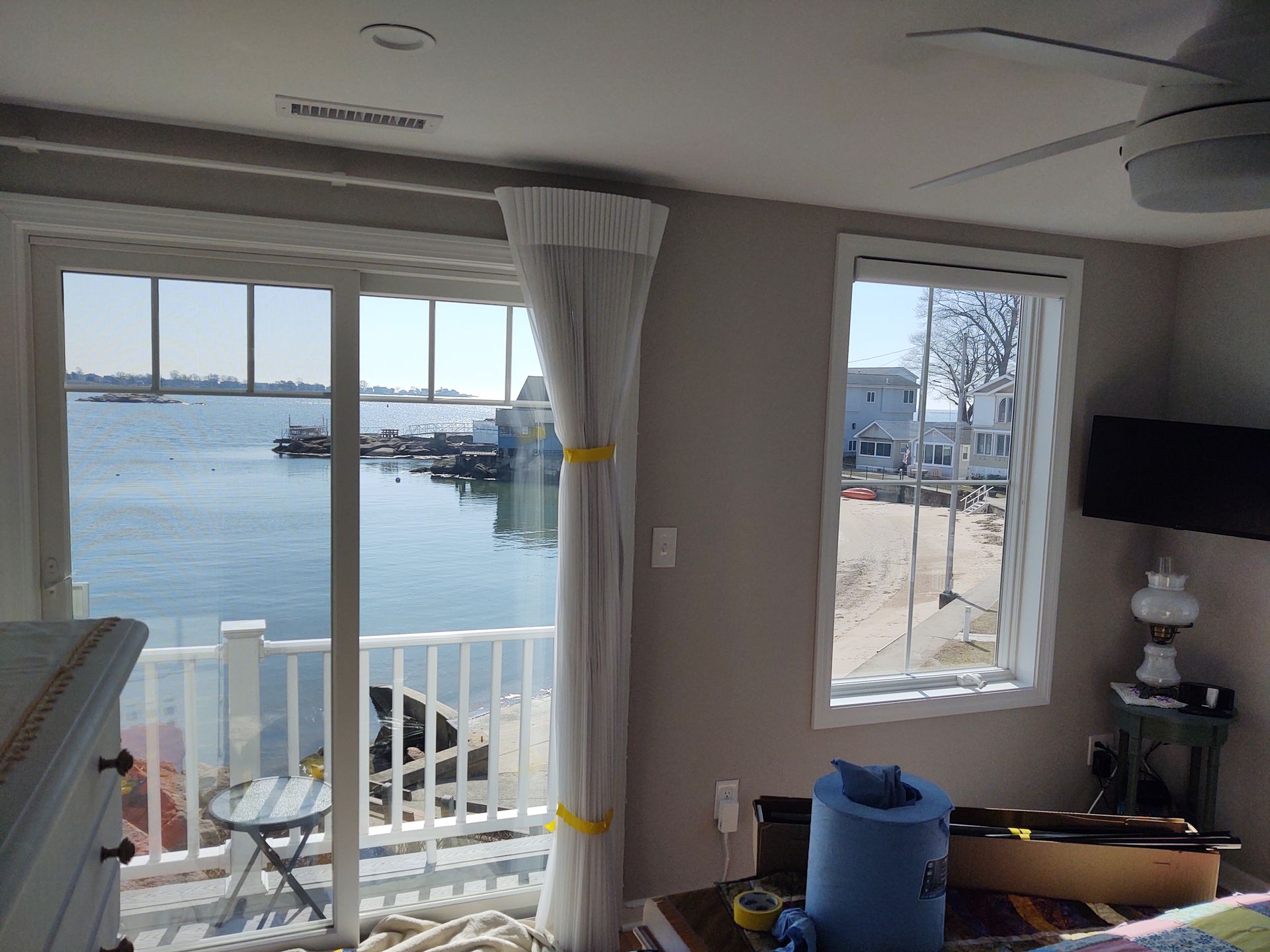 Without solar window tint