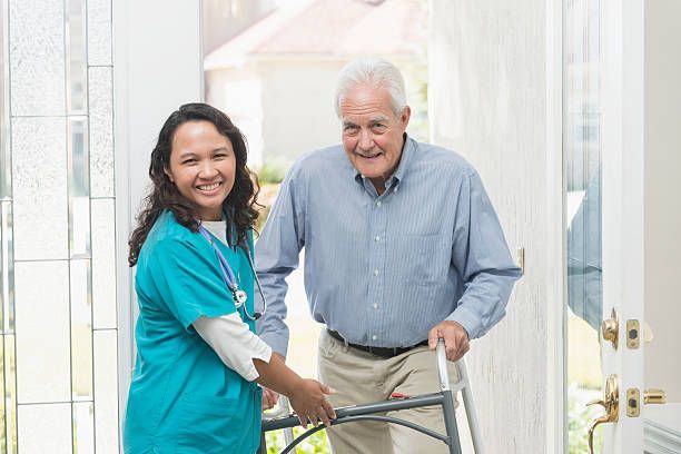 10 Essential Skills Every Home Health Aide Should Have