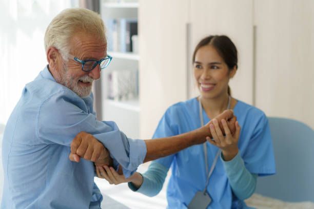 10 essential skills every home health aide should have