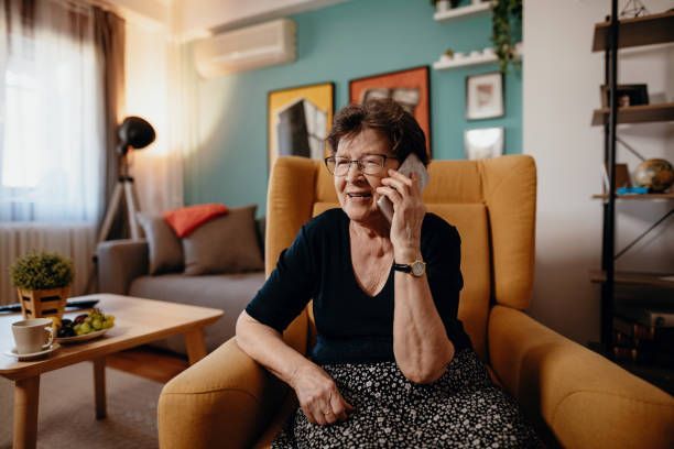 51 ways to support seniors with memory loss at home