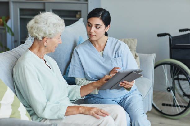 does my mom need a home health aide?