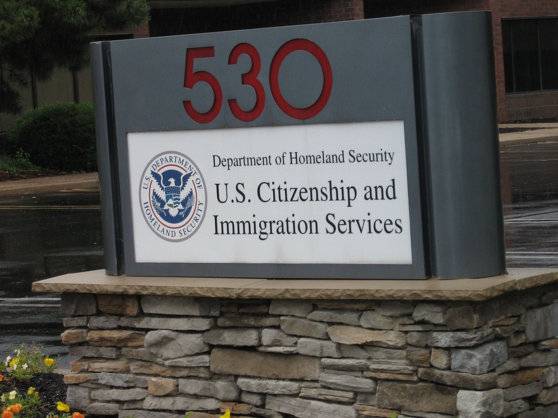 A sign for the U.S. Citizenship and Immigration Services