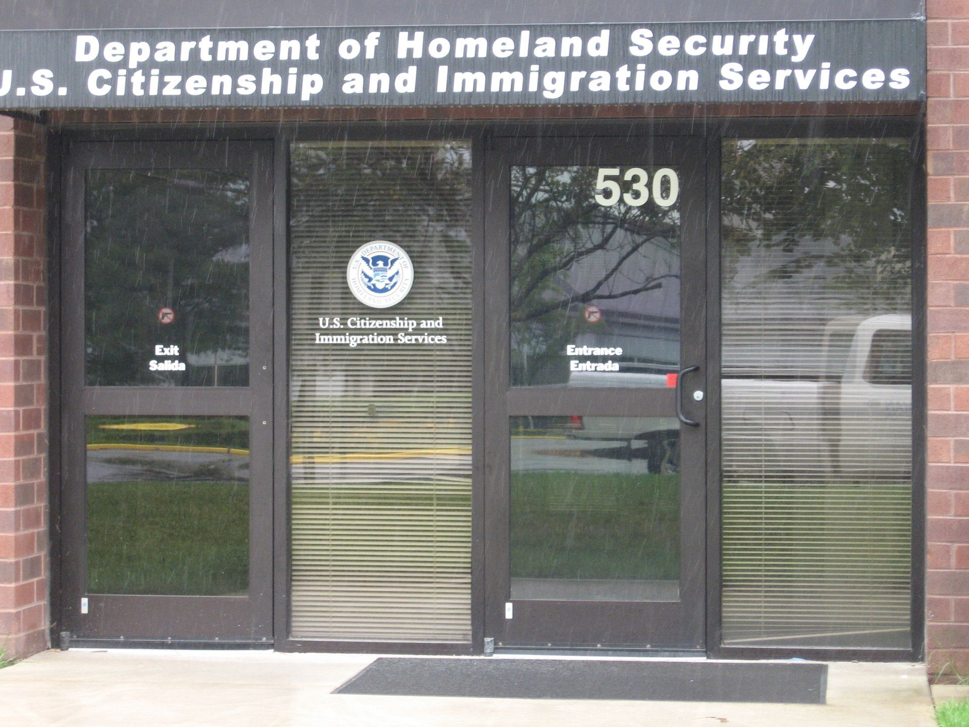 The front door of the Department of Homeland Security J.S. Citizenship and Immigration Services