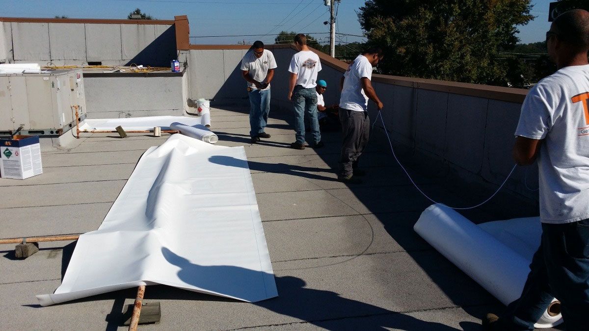 Tennessee Roofing & Construction