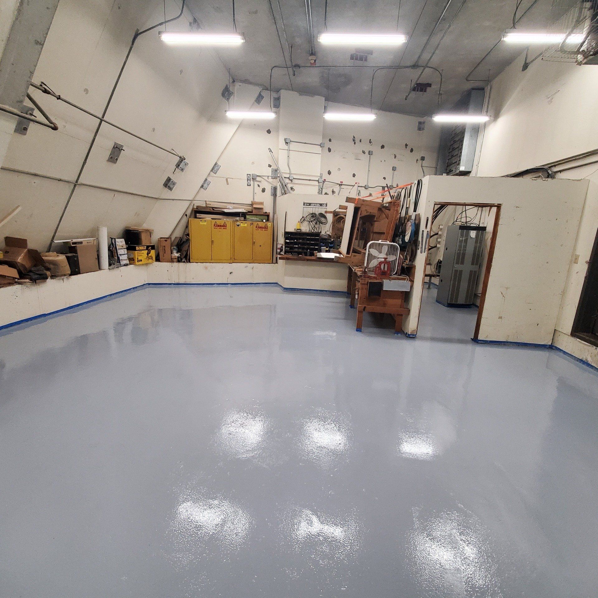 Long-lasting floor coatings