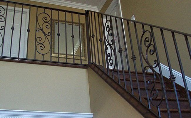 Staircase railings