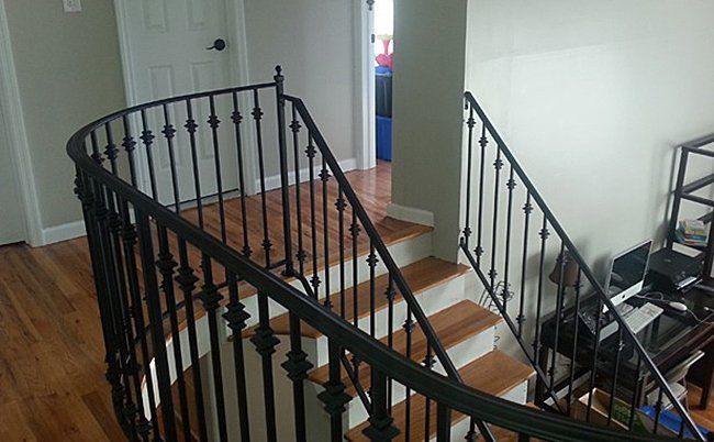Staircase railings