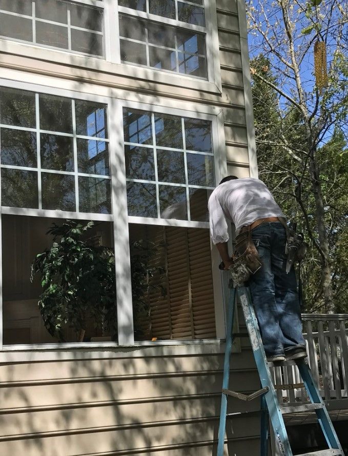 New Windows getting installed by Williamsburg Window