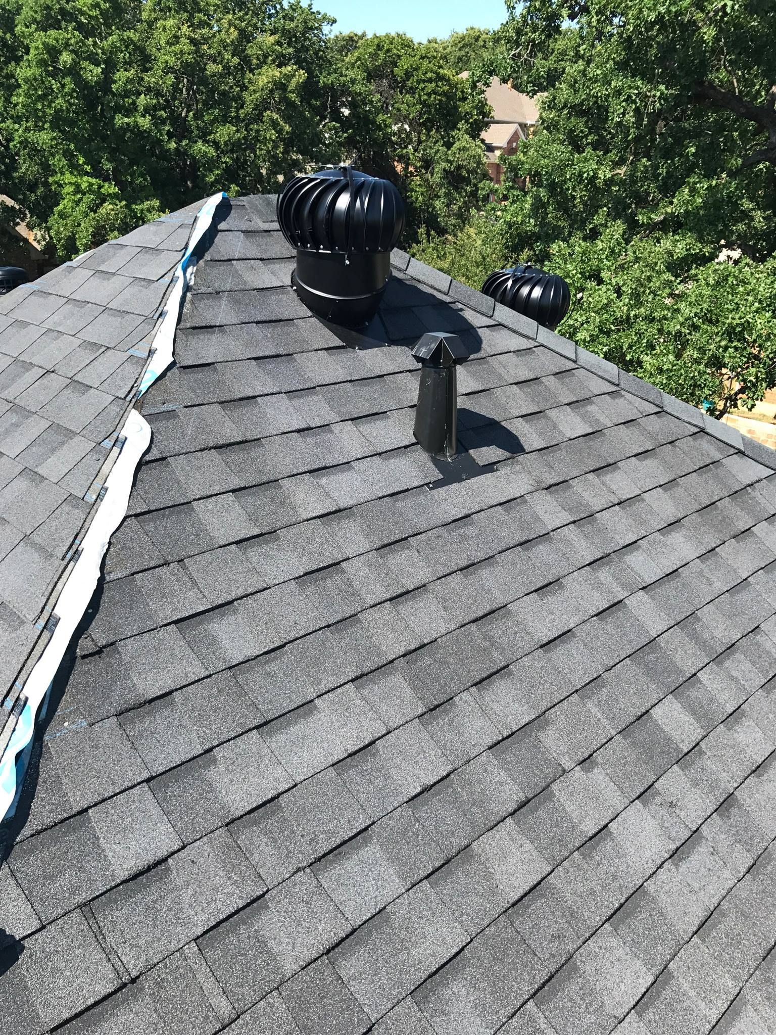 Shingle roof installation services