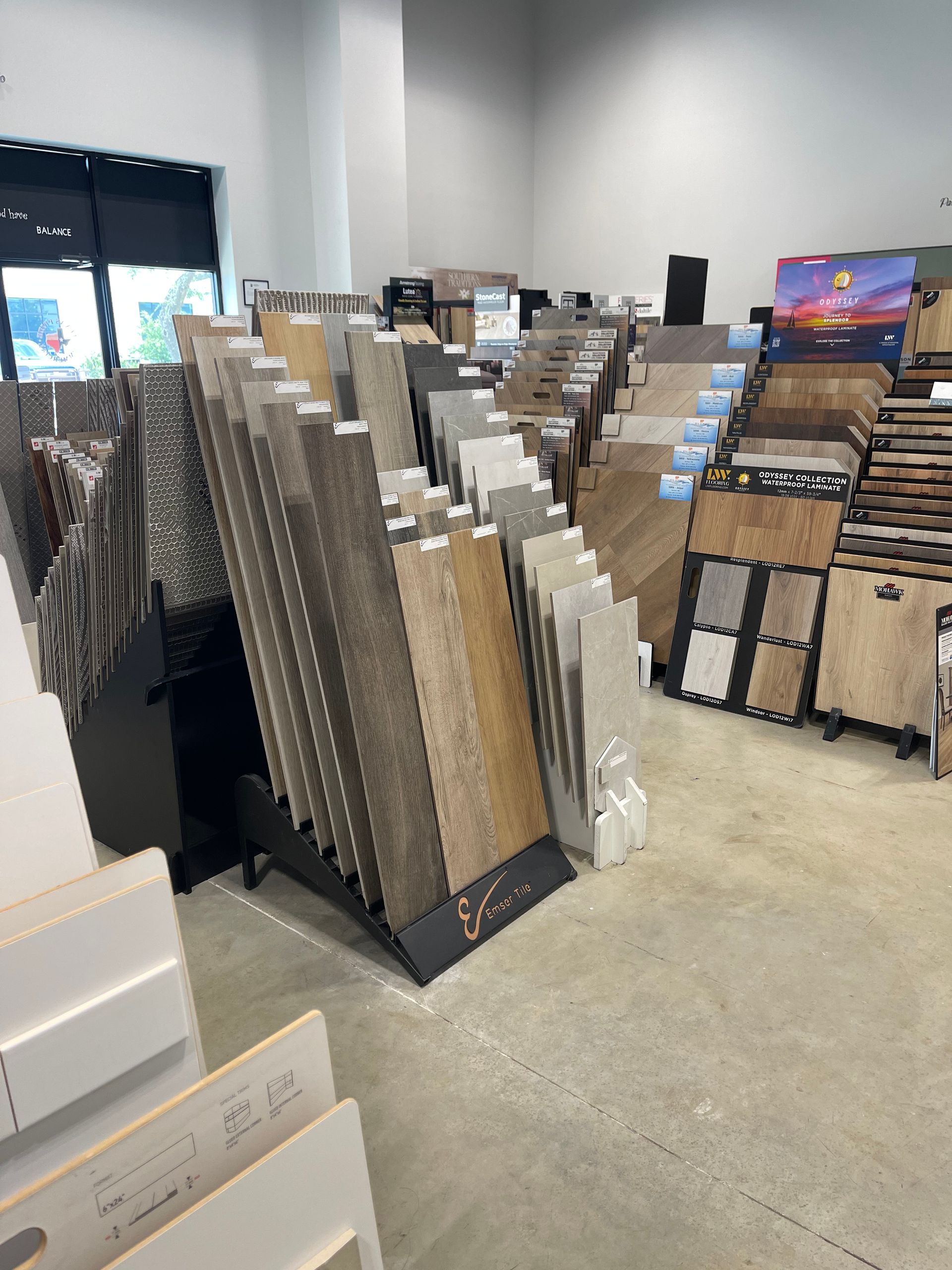 A store filled with lots of different types of tiles.