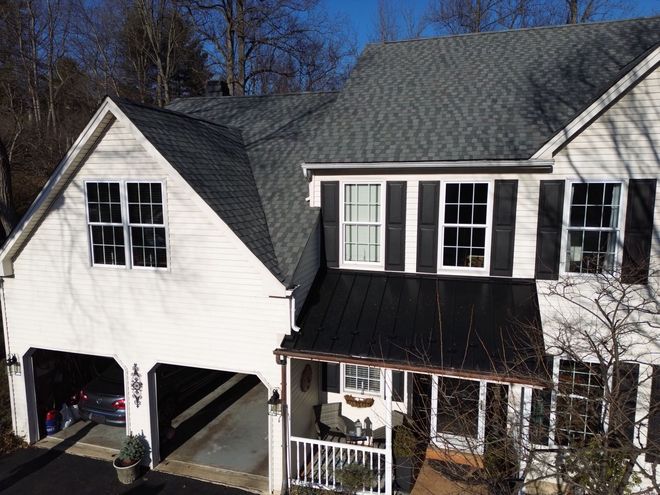 Ralphie's Roofing