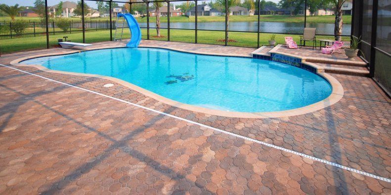 pool cage cleaning cost