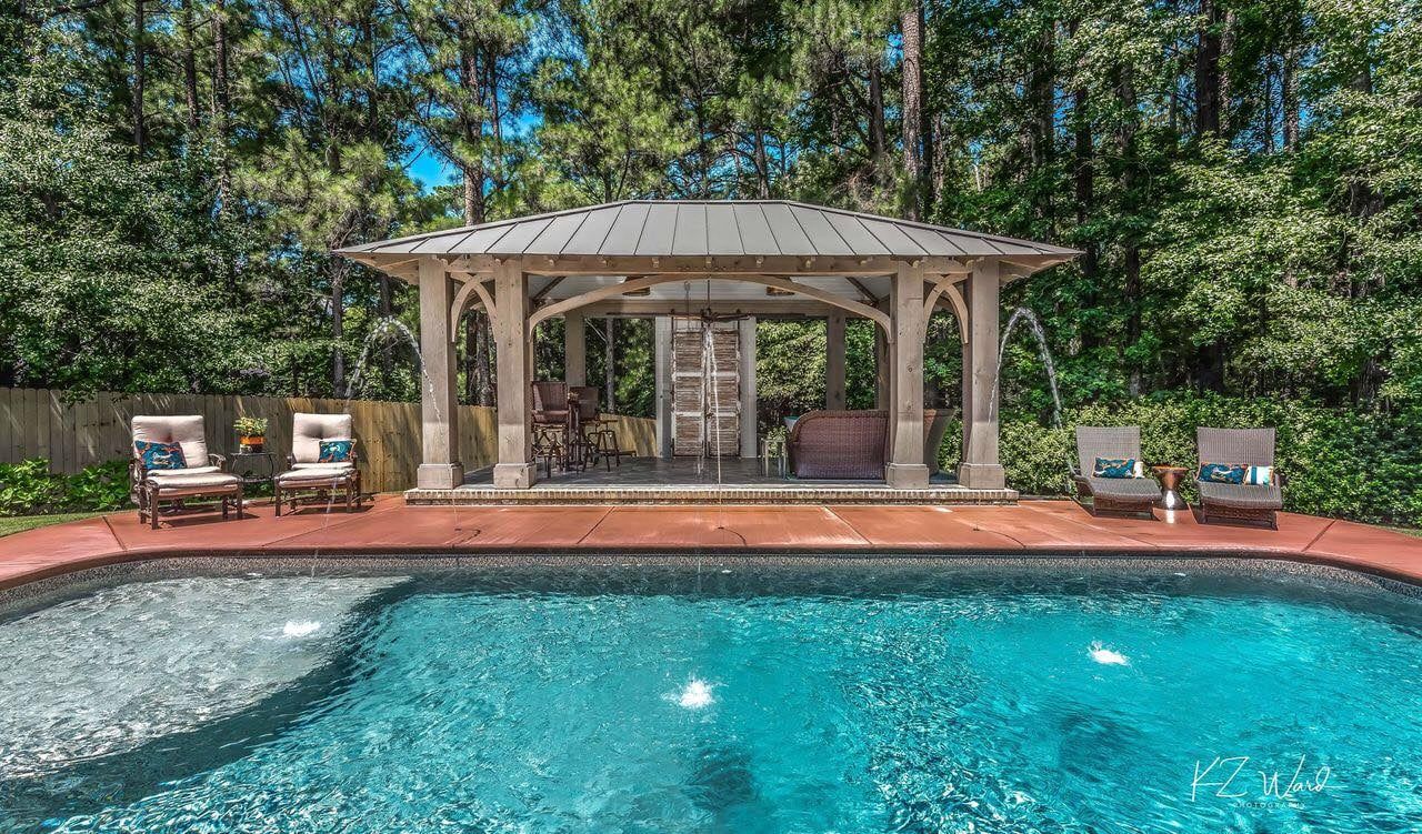 outdoor living spaces