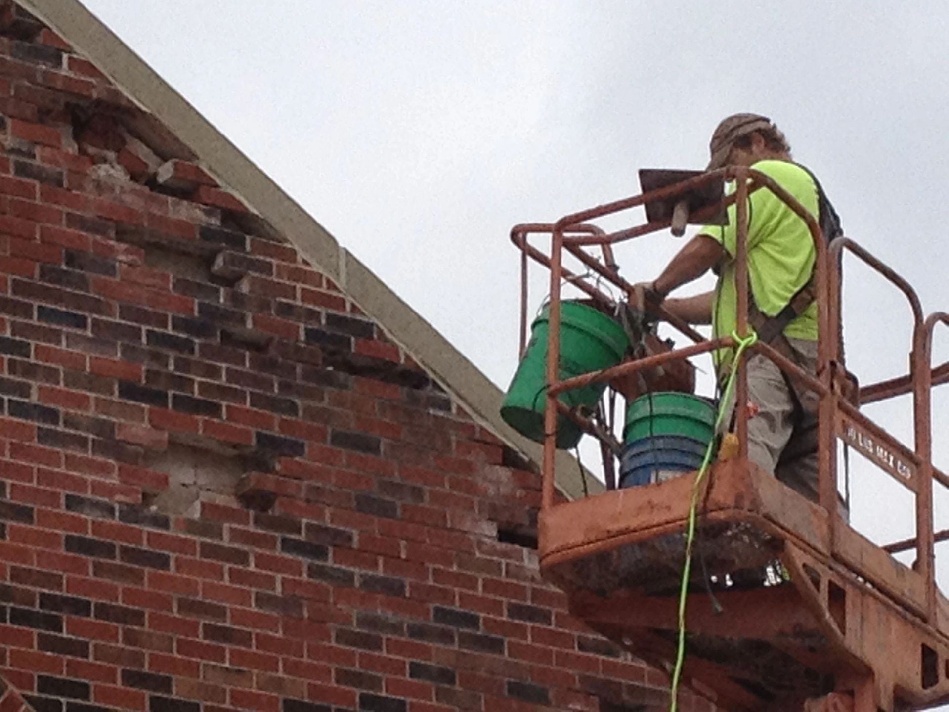 Technical Specialty Systems Tuckpointing Brick Repair