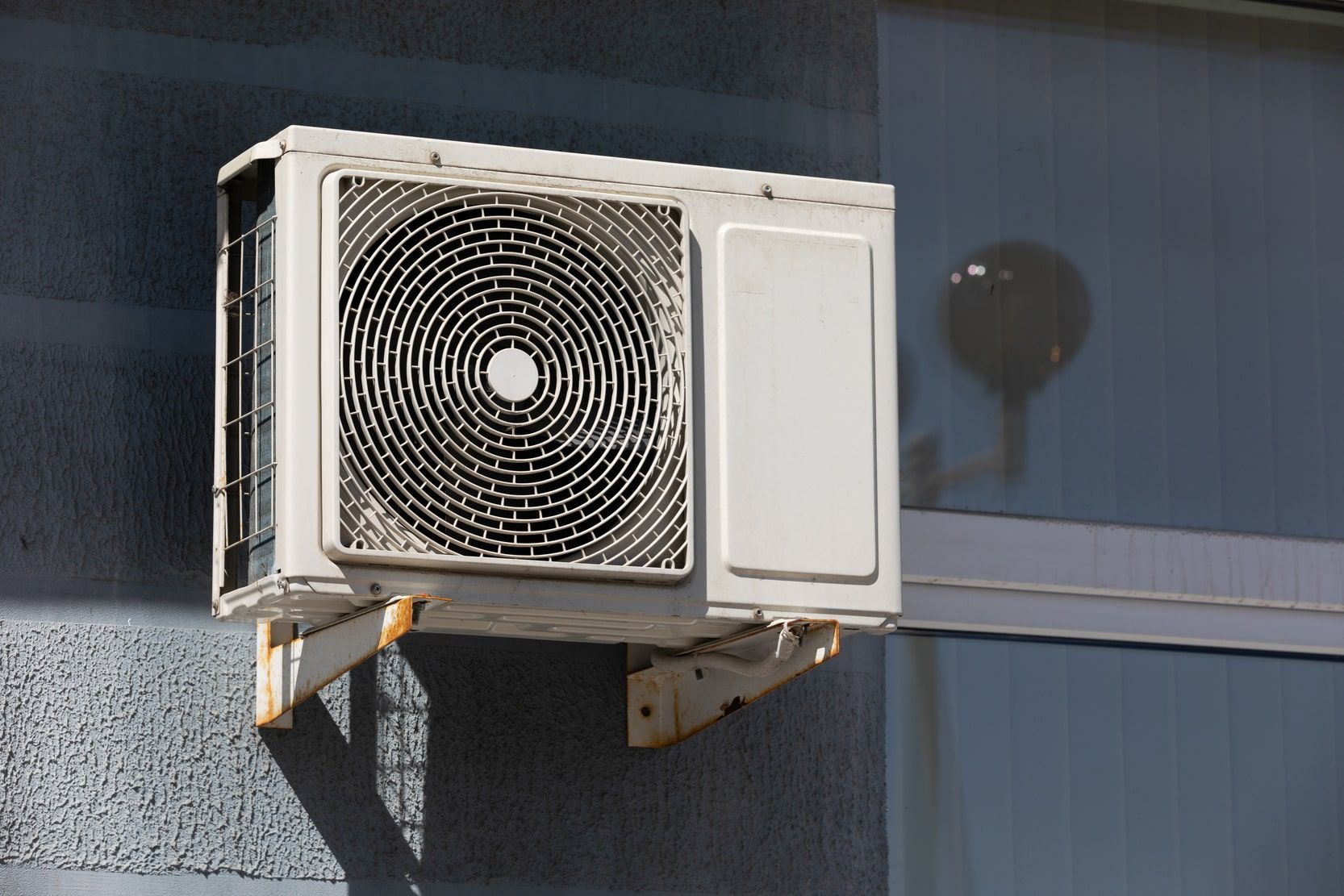 How to Extend the Lifespan of Your AC Unit Tips and Tricks from