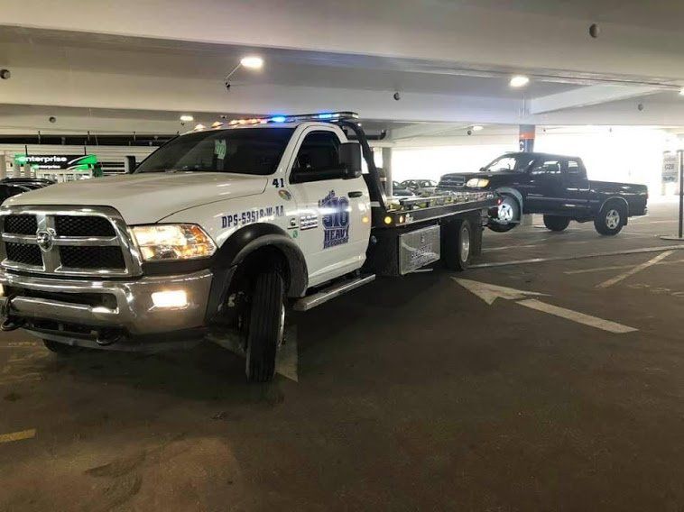 918 Wrecker Service image