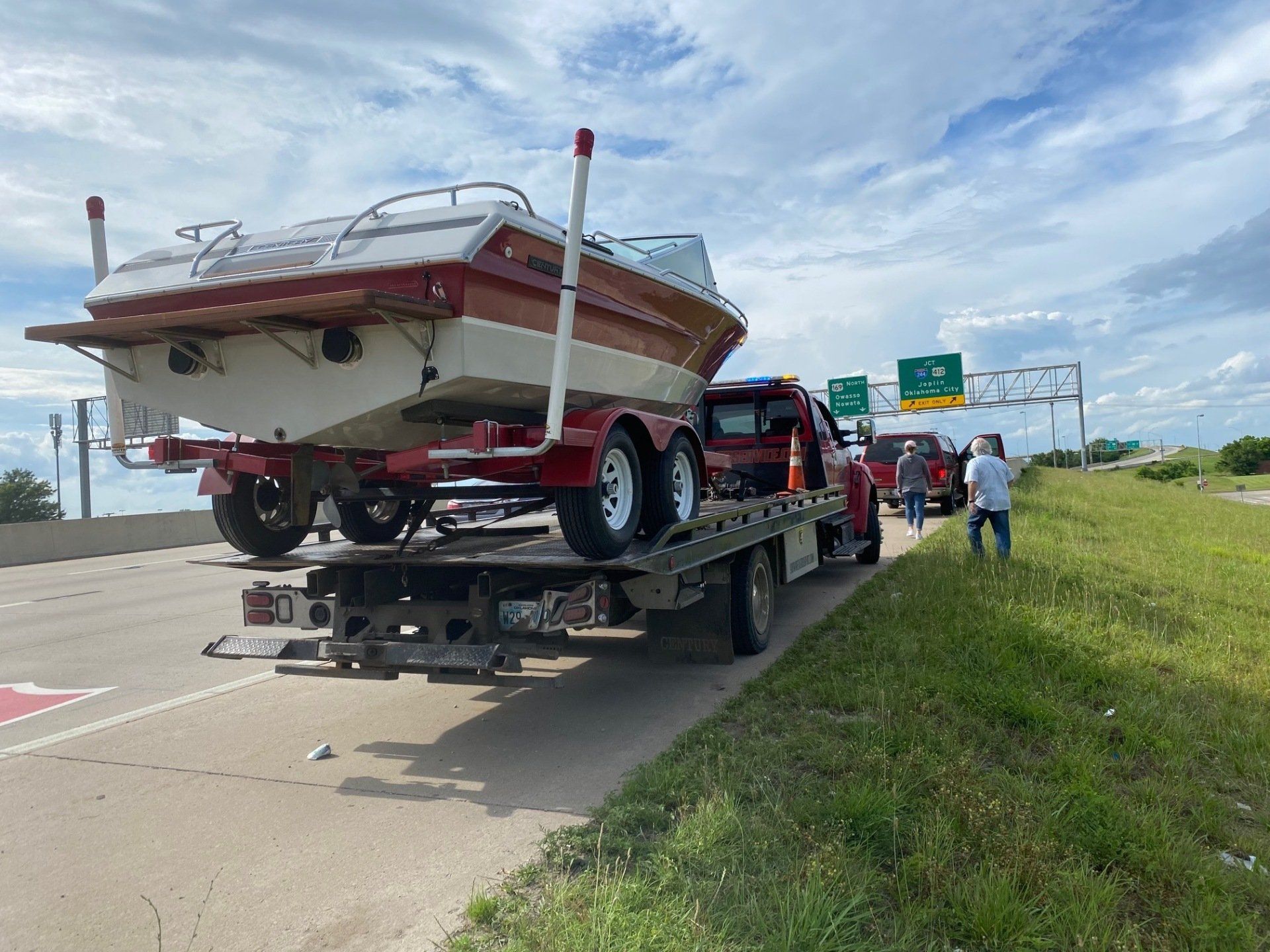 918 Wrecker Service image