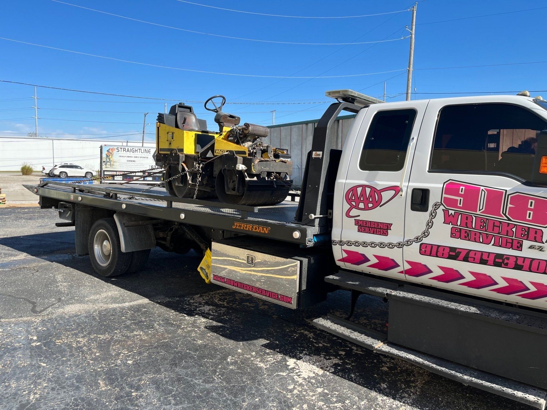 918 Wrecker Service image