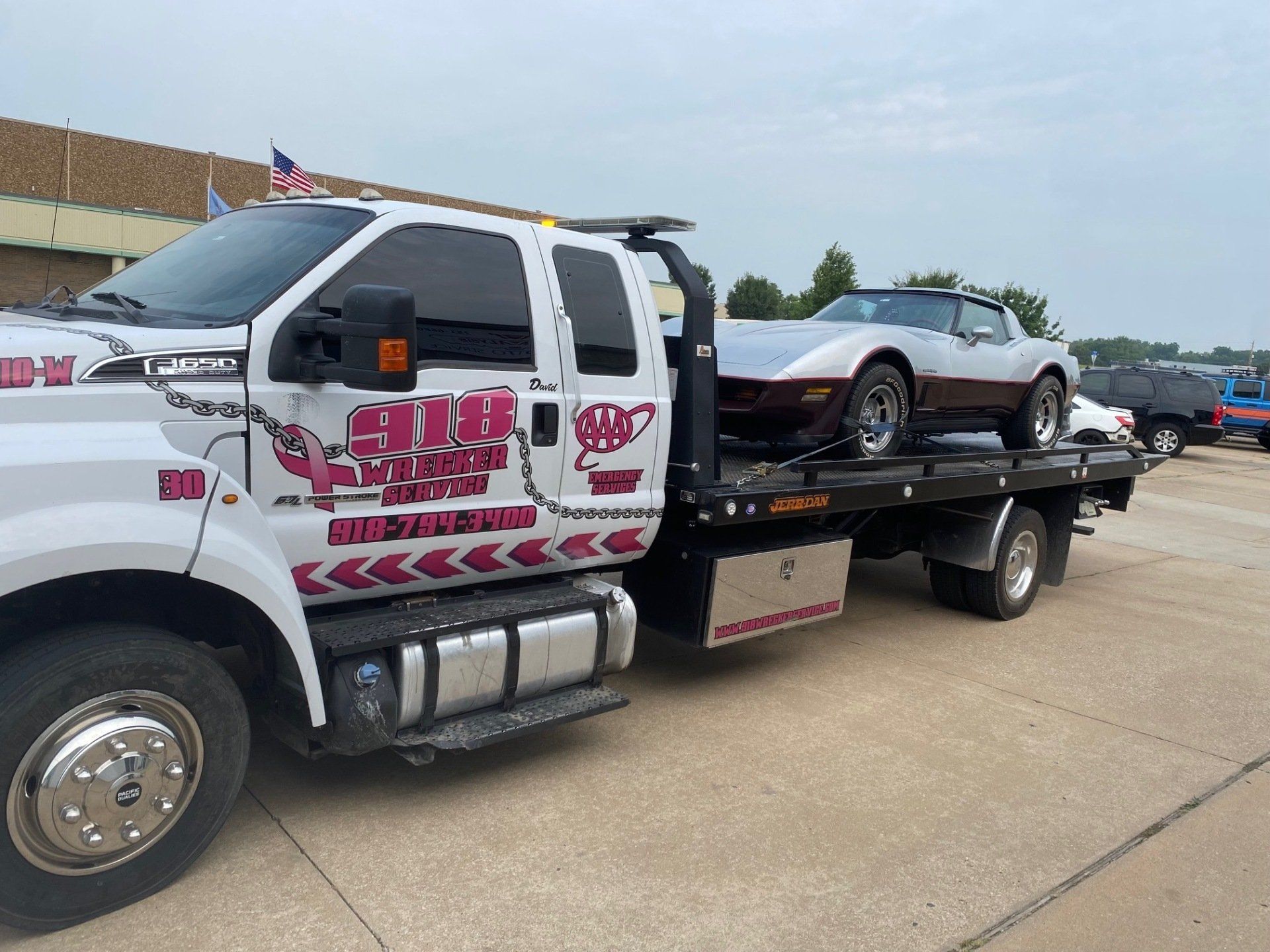 918 Wrecker Service image