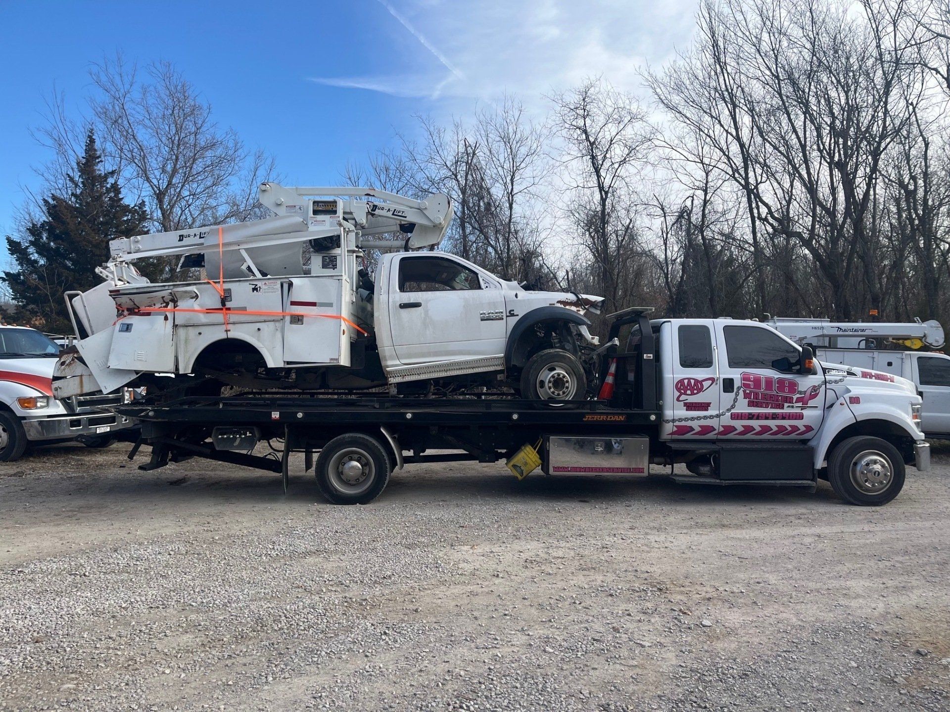 918 Wrecker Service image