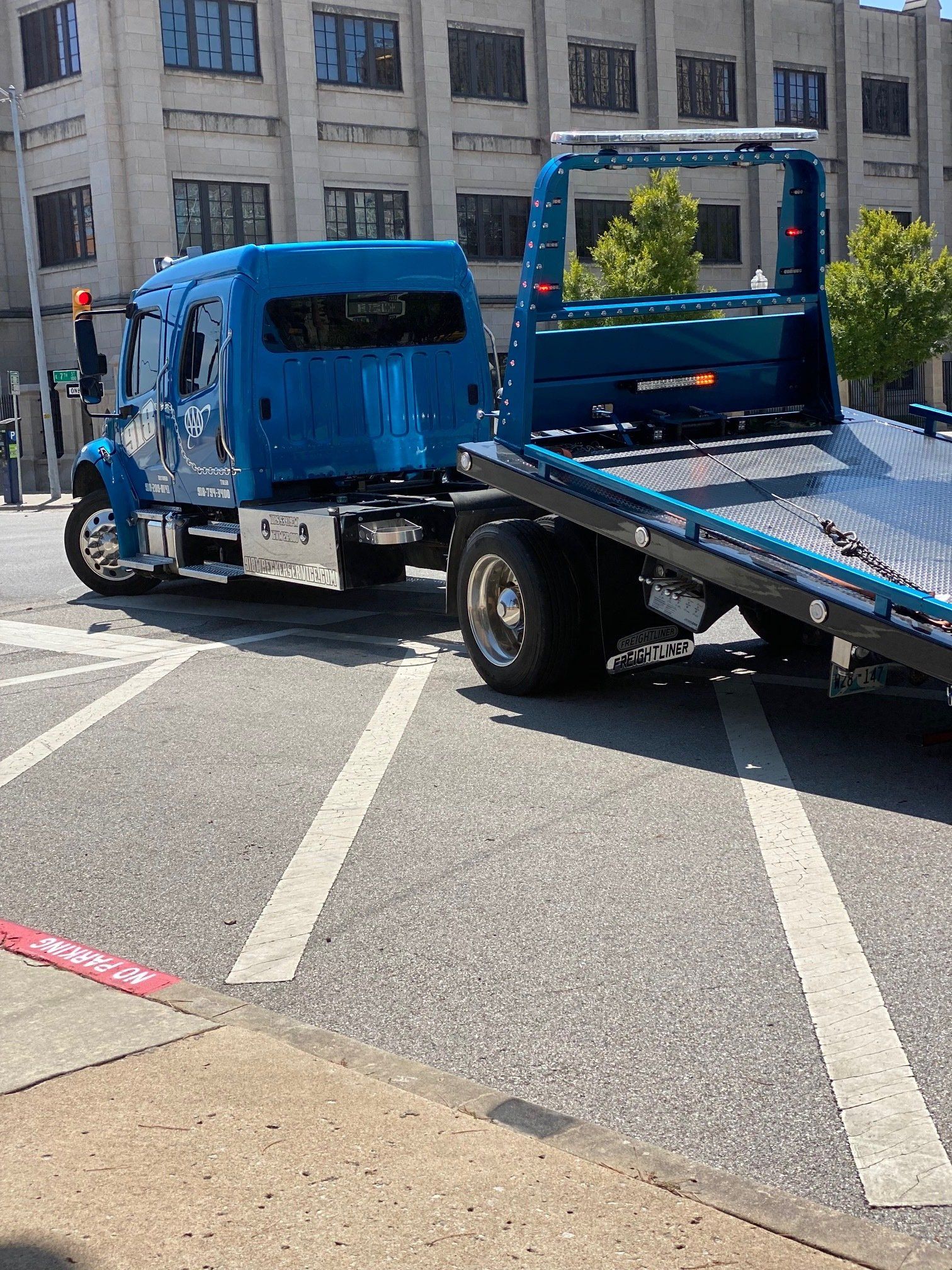 918 Wrecker Service image