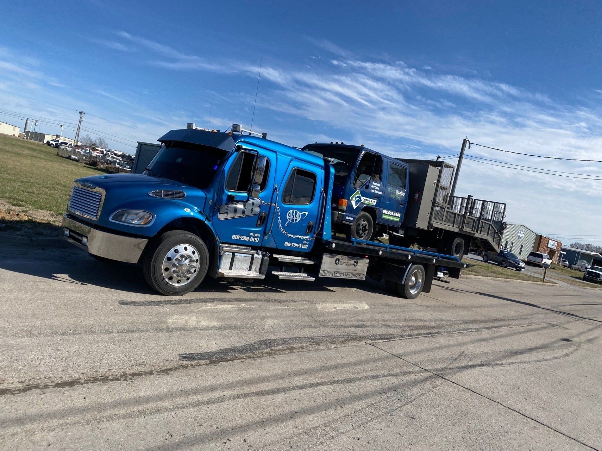 918 Wrecker Service image