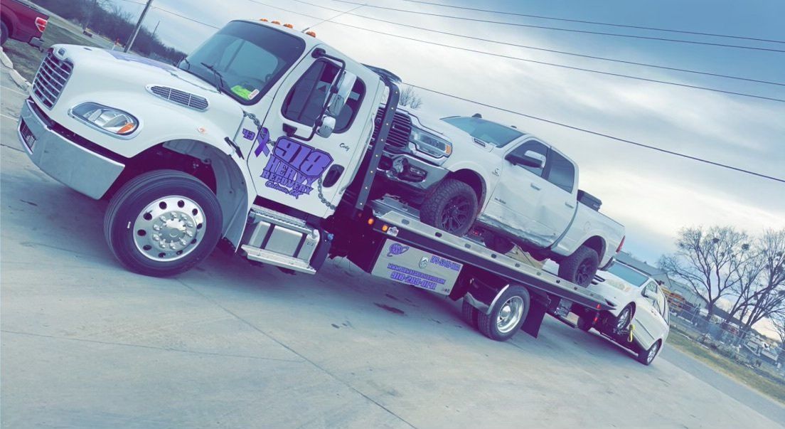 918 Wrecker Service image