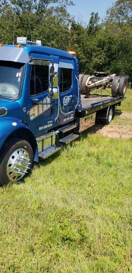 918 Wrecker Service image