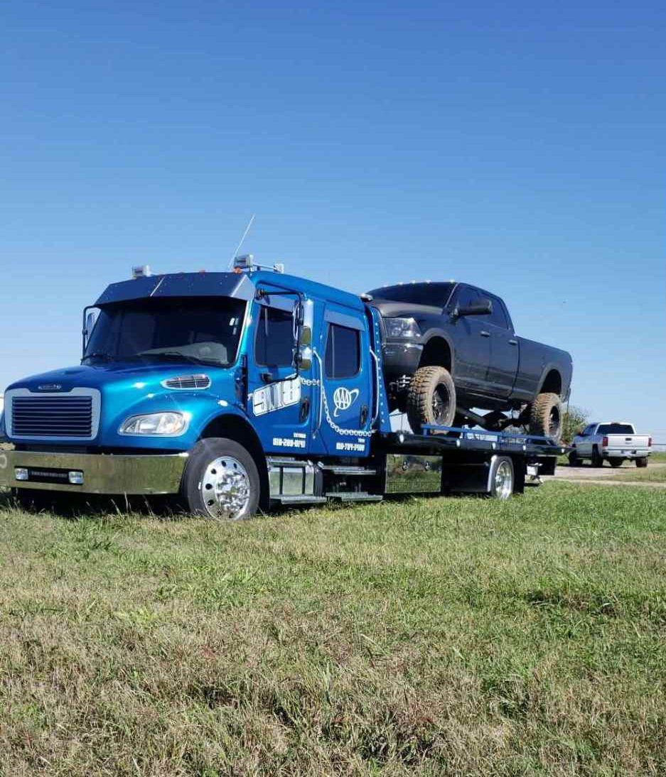 918 Wrecker Service image