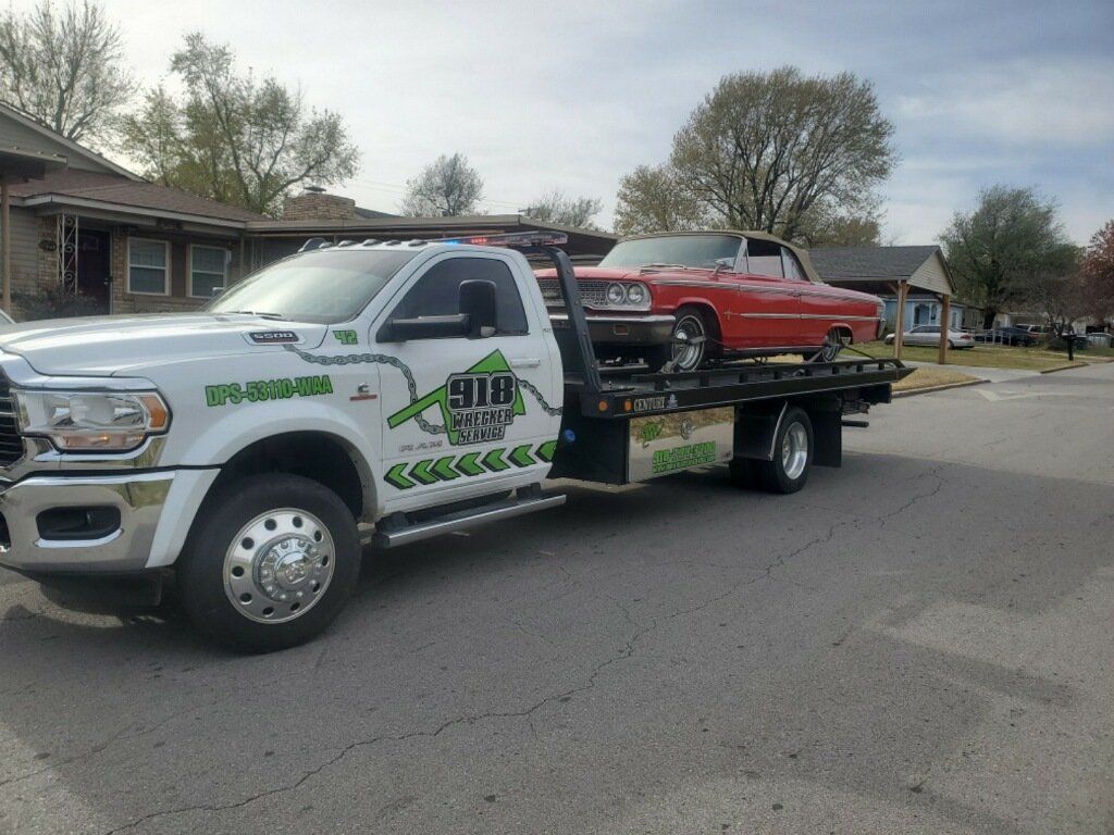 918 Wrecker Service image
