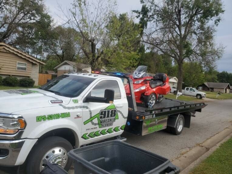 918 Wrecker Service image