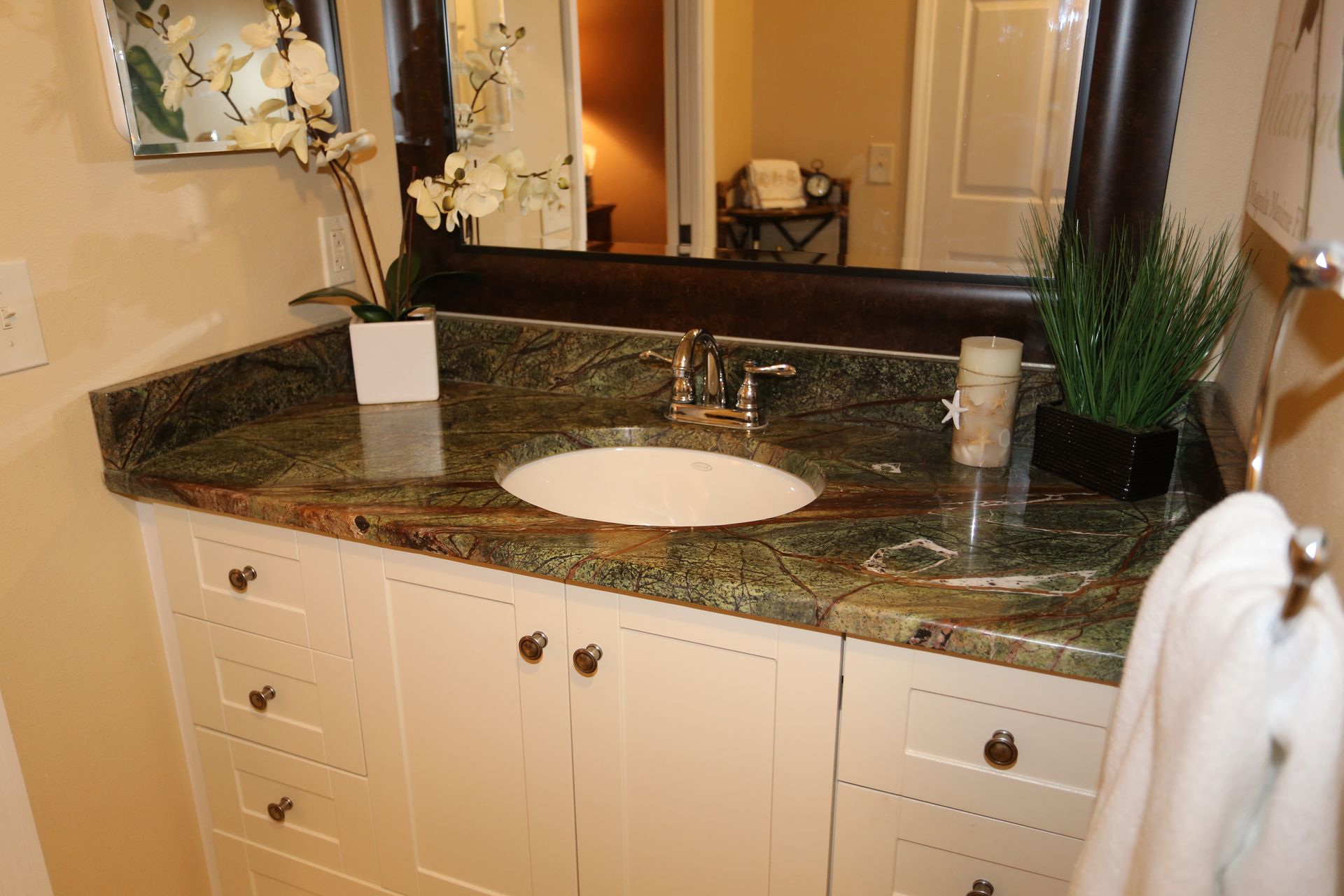 Bathroom countertop