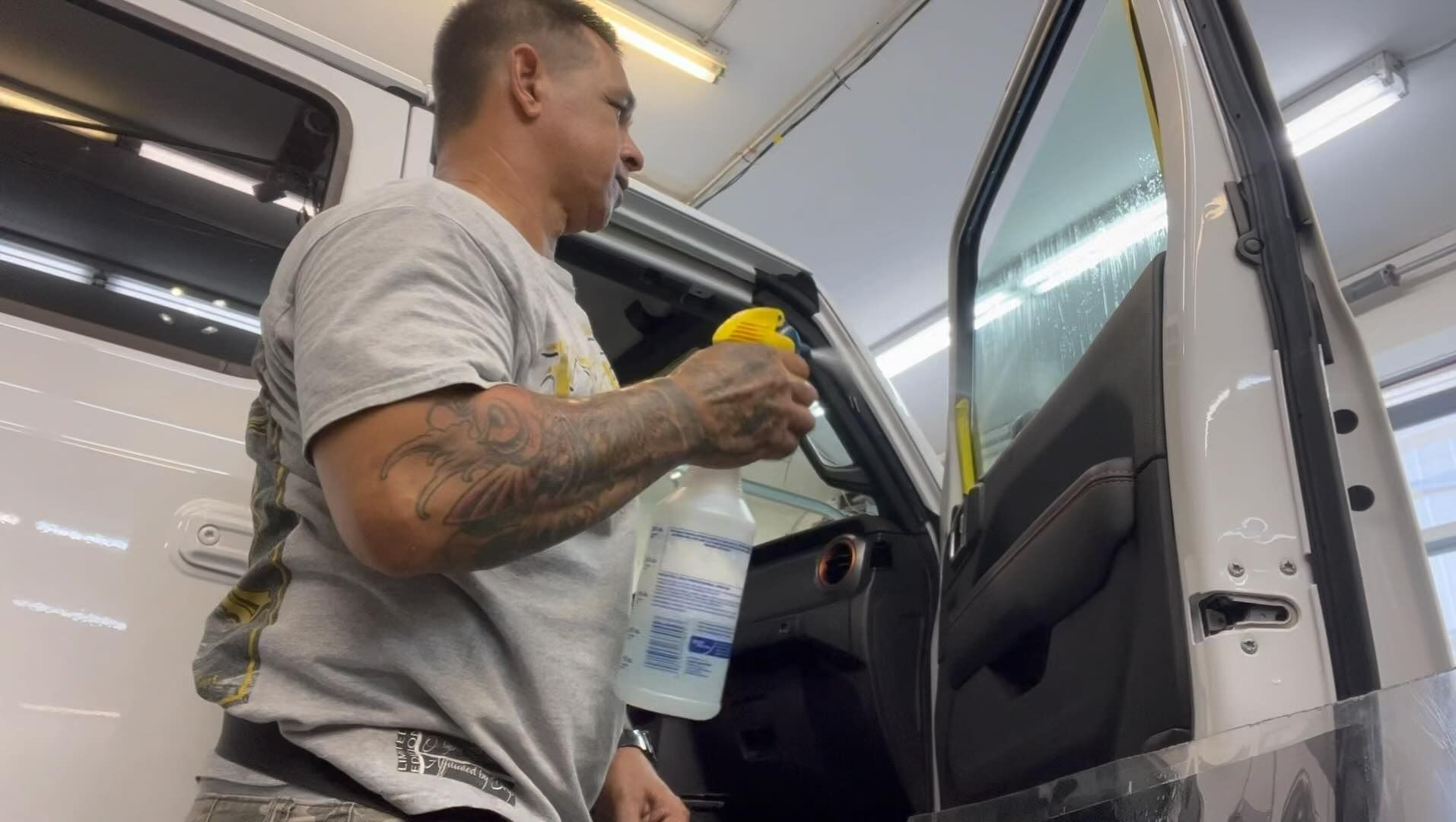 Undercoating Discount Window Tint Hawaii Honolulu, HI