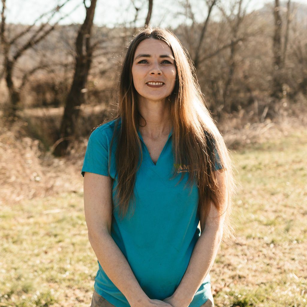 Casandra E., Cleaning Professional