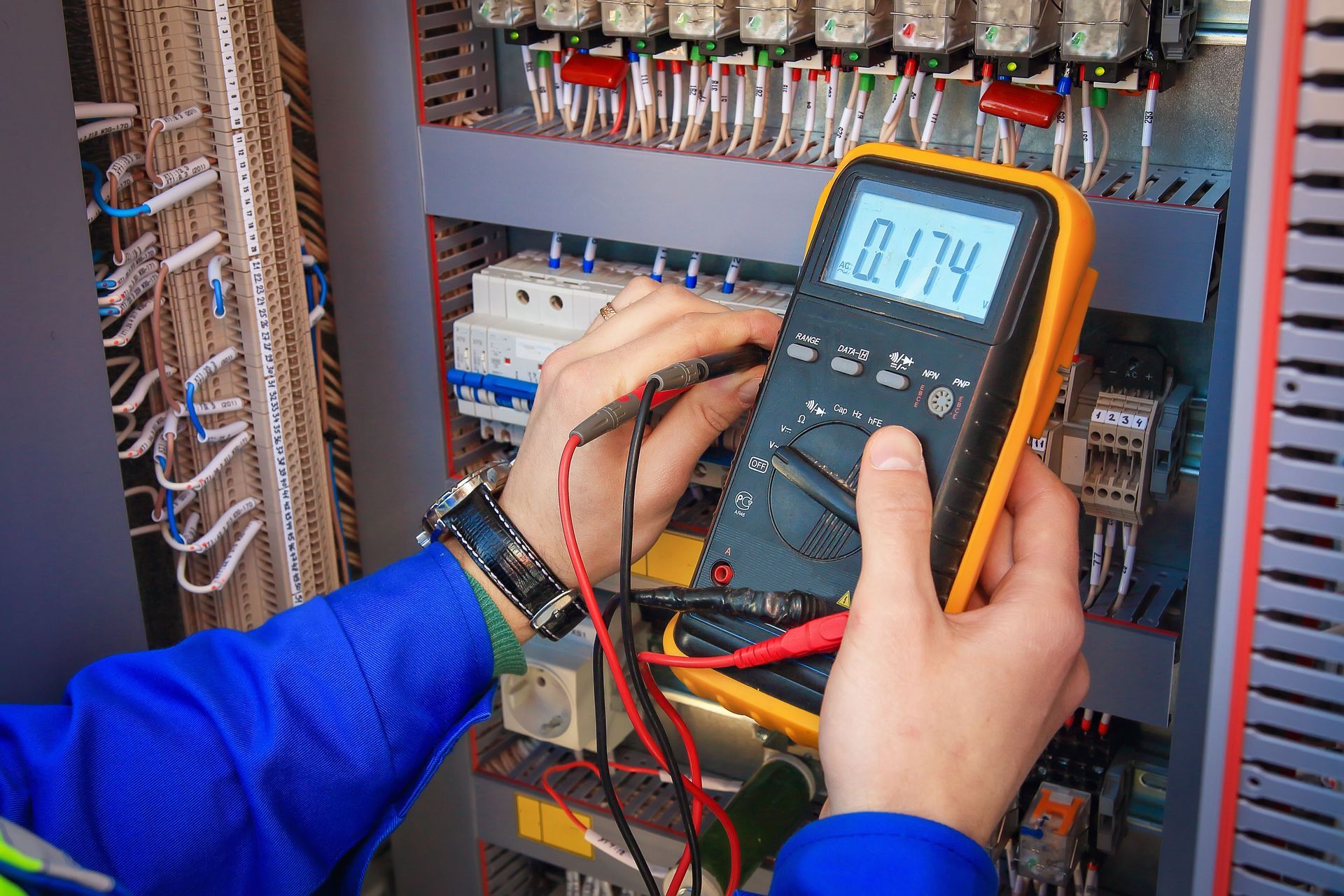 licensed electricians