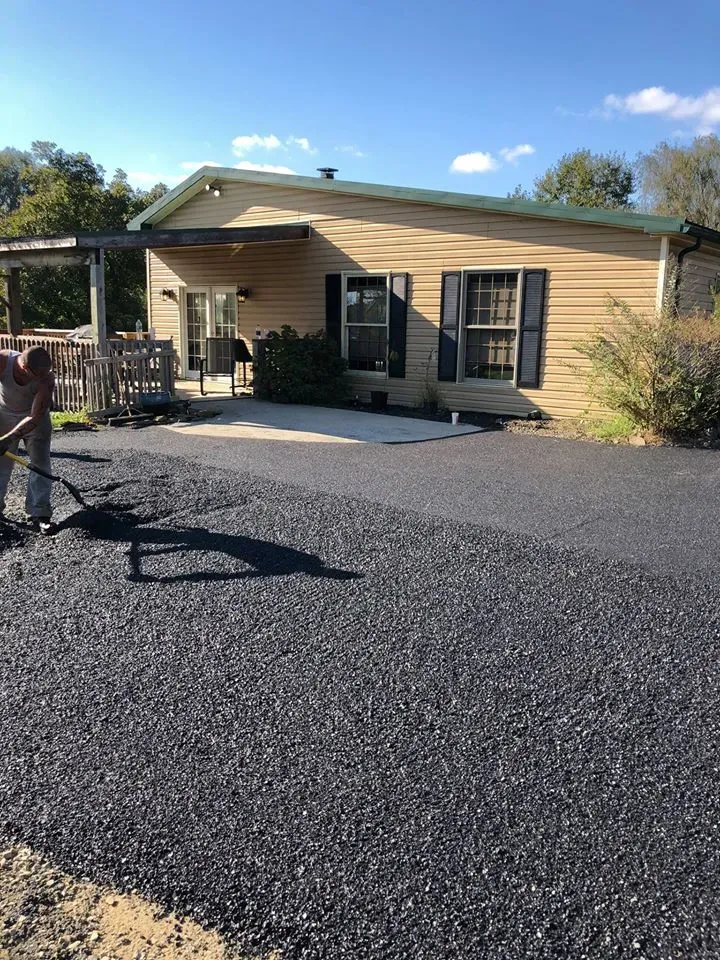 Asphalt Paving Service