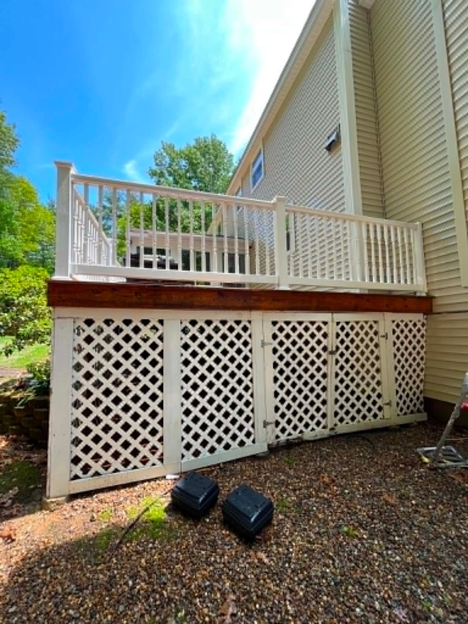 deck pressure washing - after
