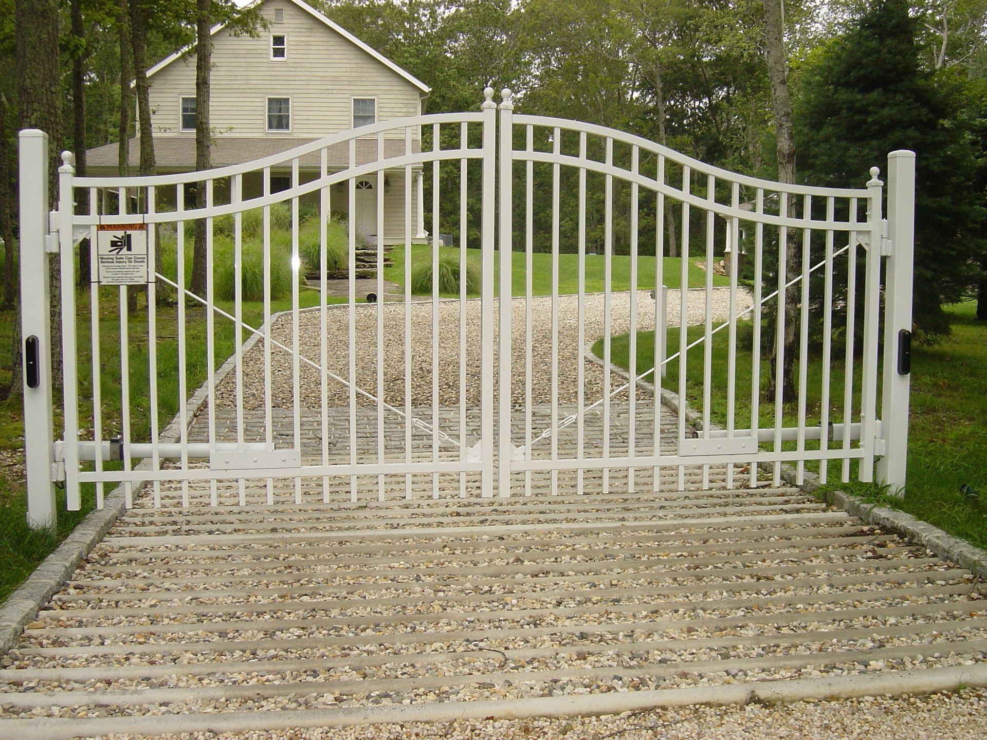 GATE008- estate gate