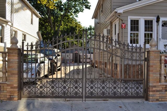 GATE018- estate gate