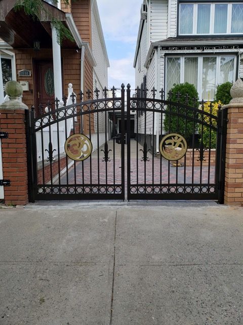 GATE009- estate gate