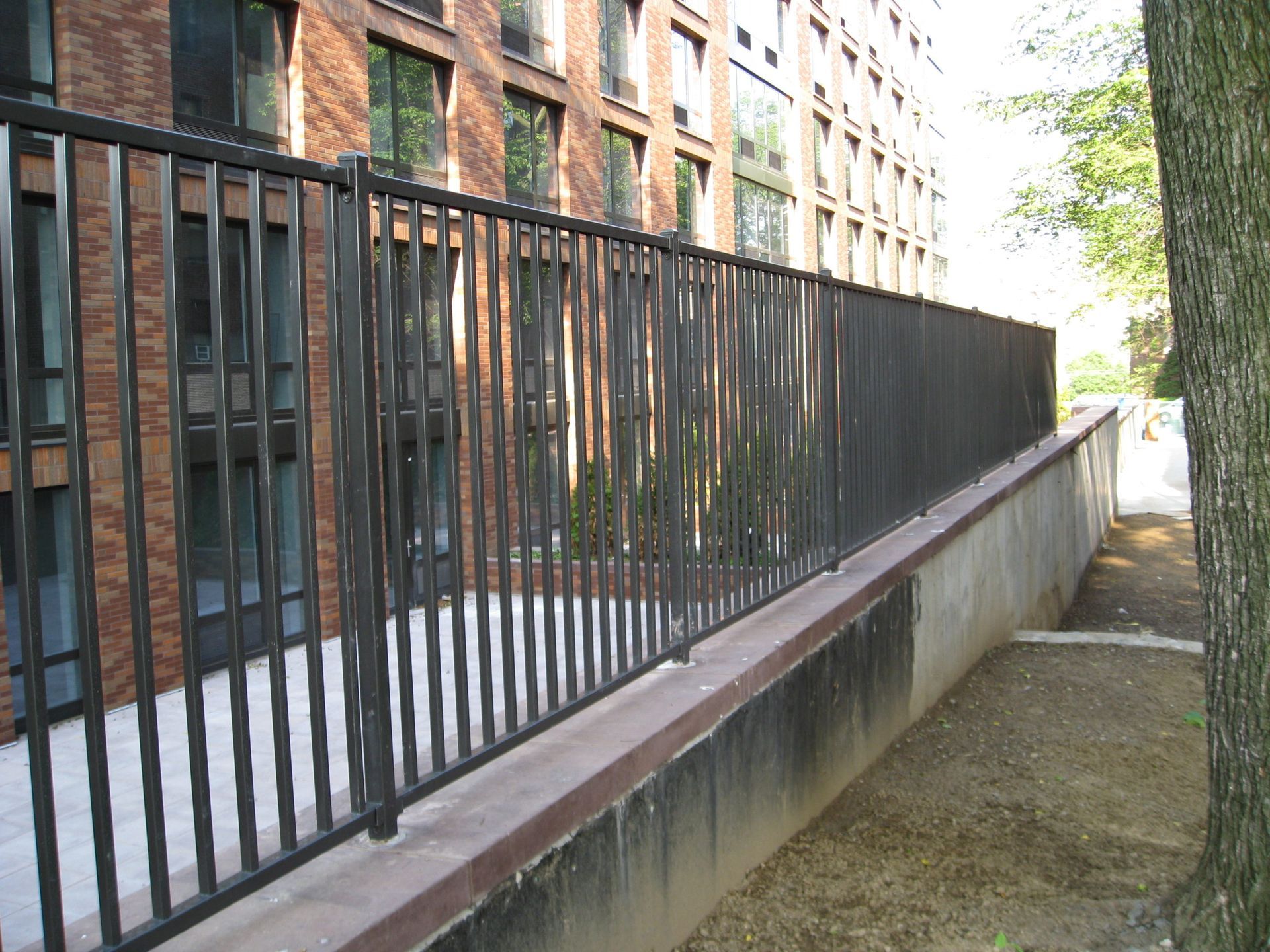 RAILING03 - Railings for commercial establishment